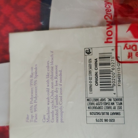 Pajama Set - Picture 2 of 3